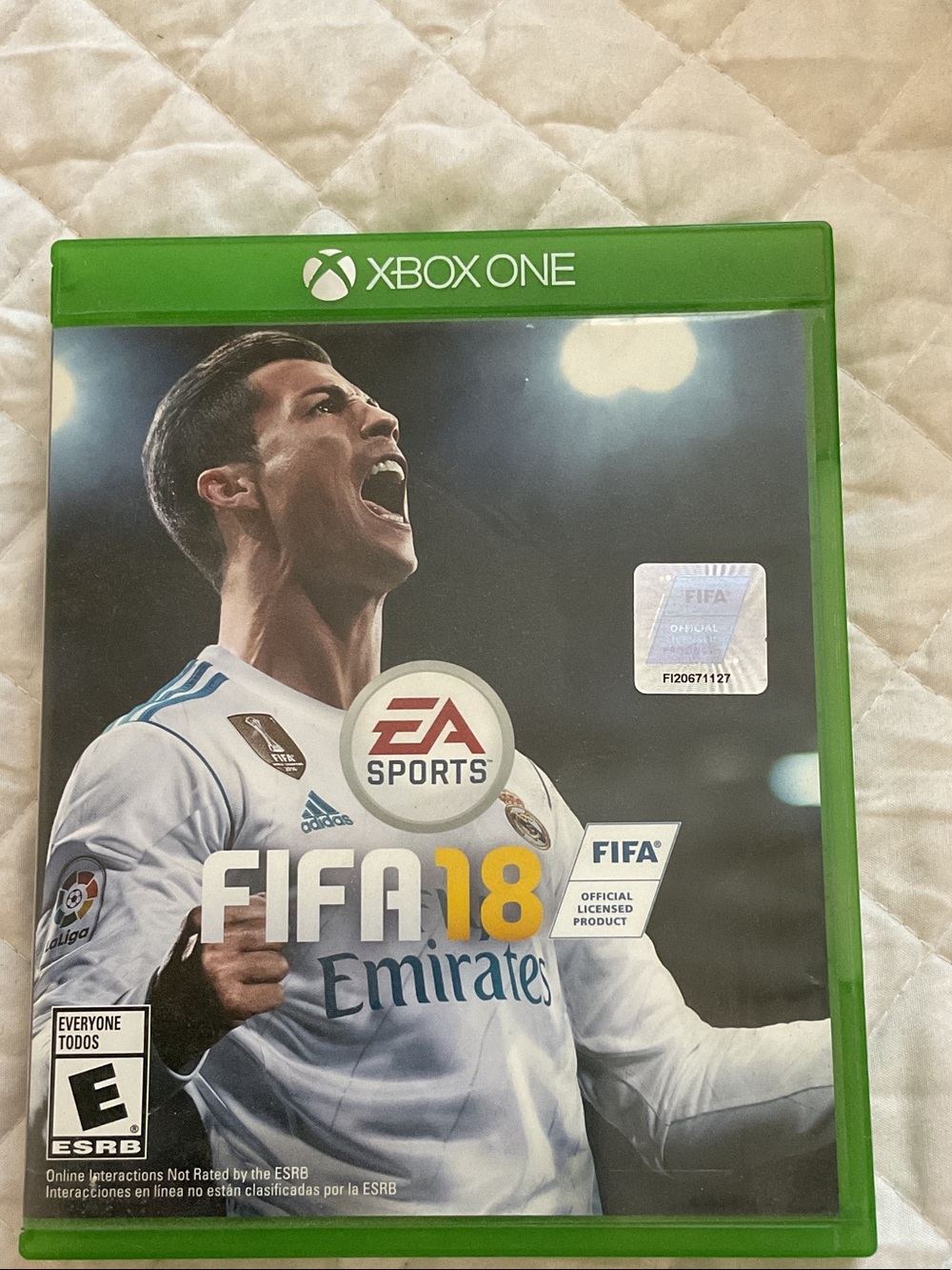 Microsoft Xbox One FIFA 18 - Green Case with White Cover